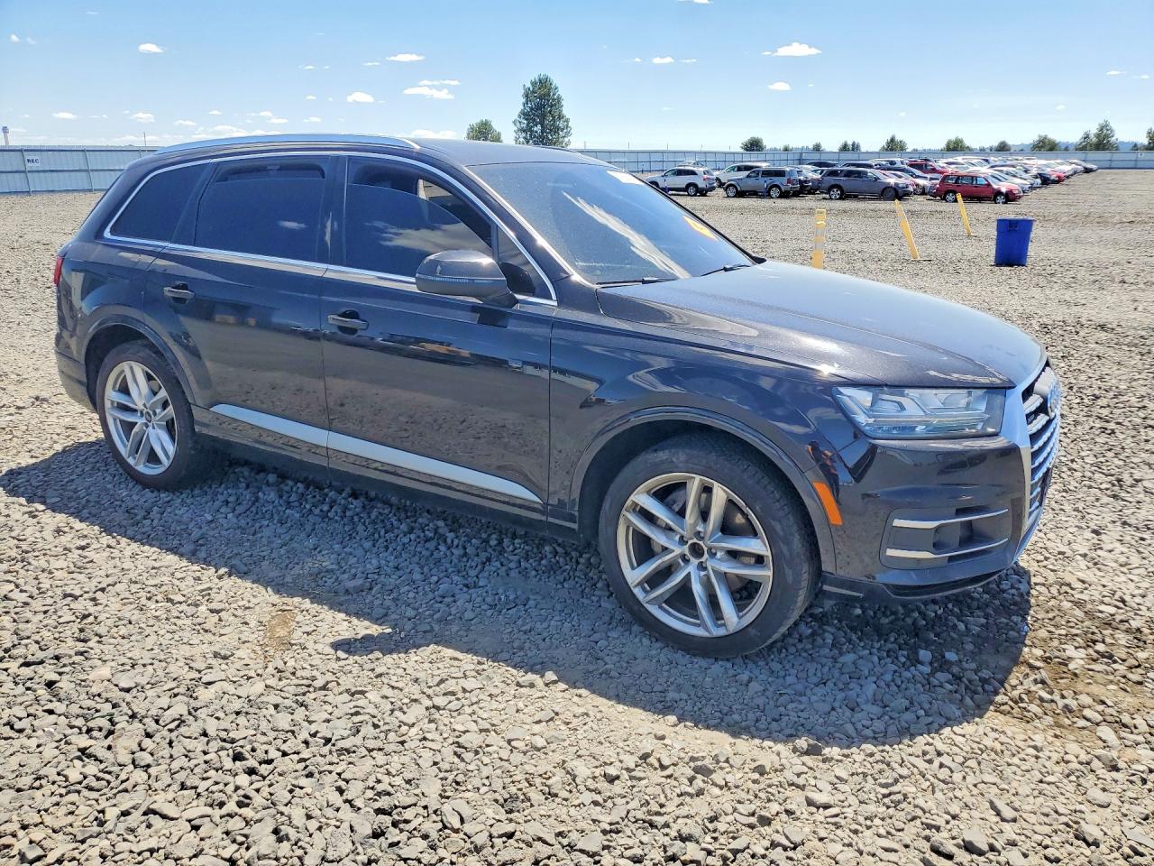 2017 AUDI Q7 quattro Prestige