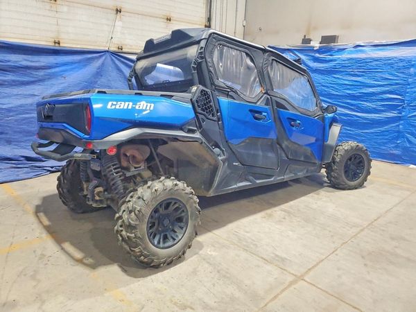 2021 CAN-AM COMMANDER MAX