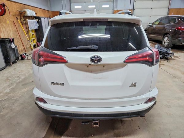 2016 TOYOTA RAV 4