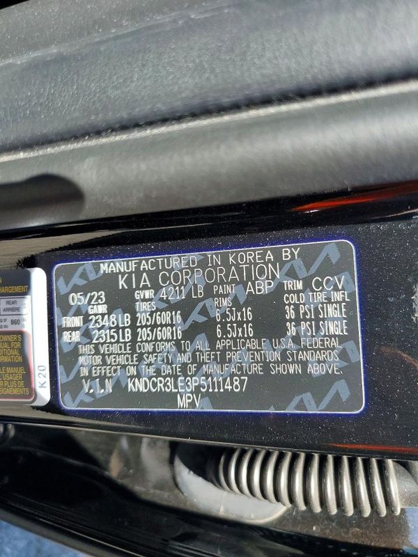 2023 KIA NIRO EX