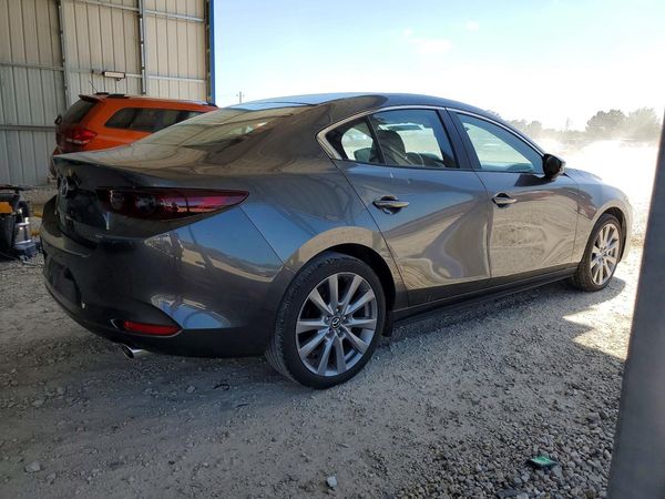 2021 MAZDA 3