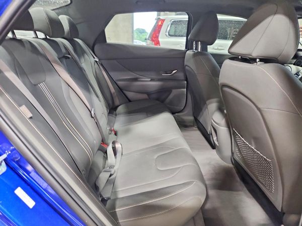 2024 HYUNDAI ELANTRA SEL w/ Convenience Pkg