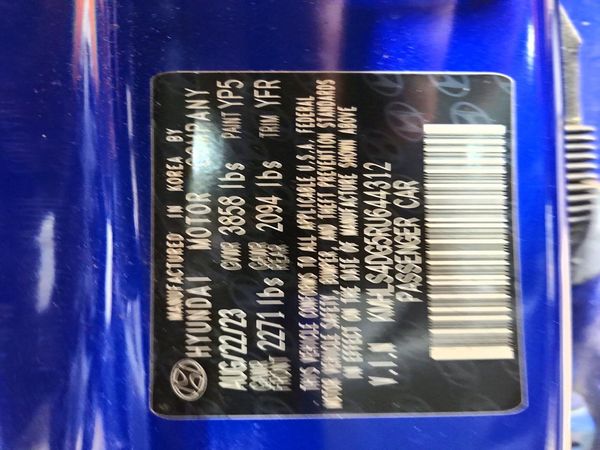 2024 HYUNDAI ELANTRA SEL w/ Convenience Pkg