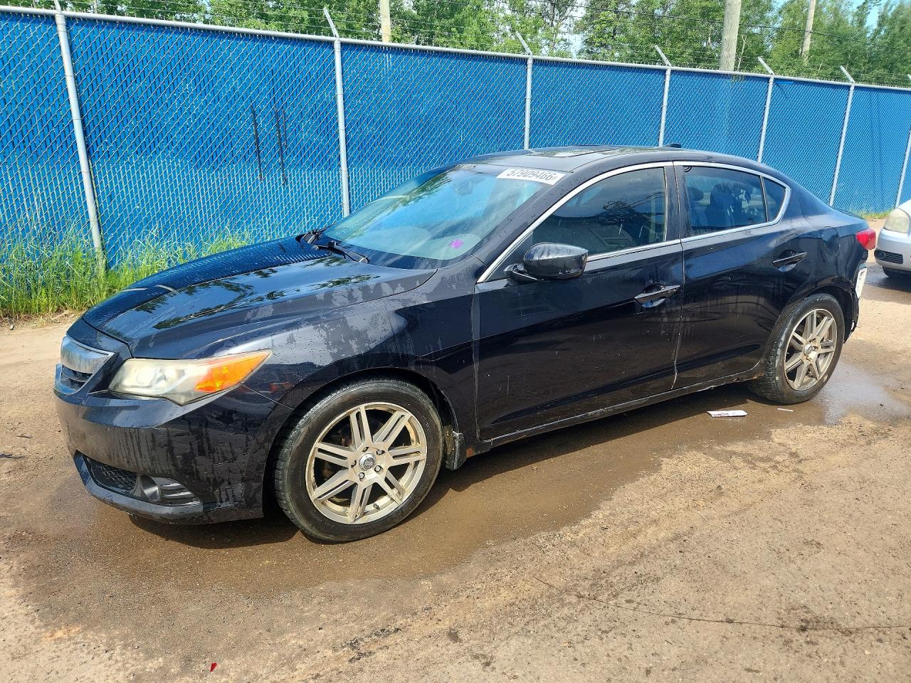 2013 ACURA ILX 20 PREMIUM