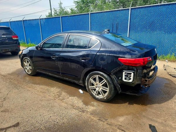 2013 ACURA ILX 20 PREMIUM