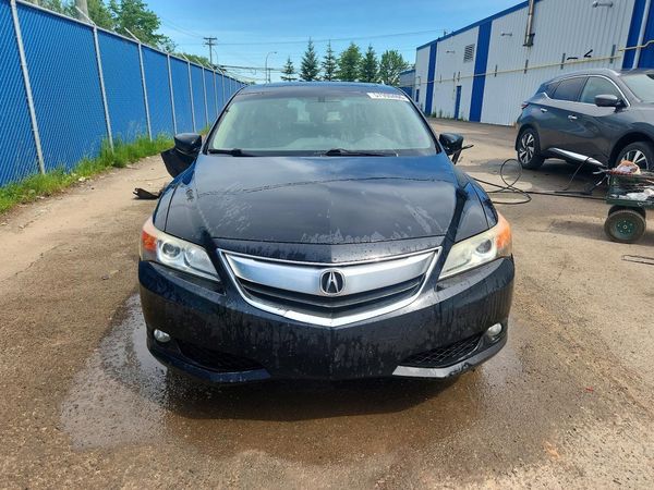 2013 ACURA ILX 20 PREMIUM