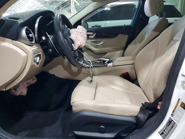 2015 MERCEDES-BENZ C 4-MATIC