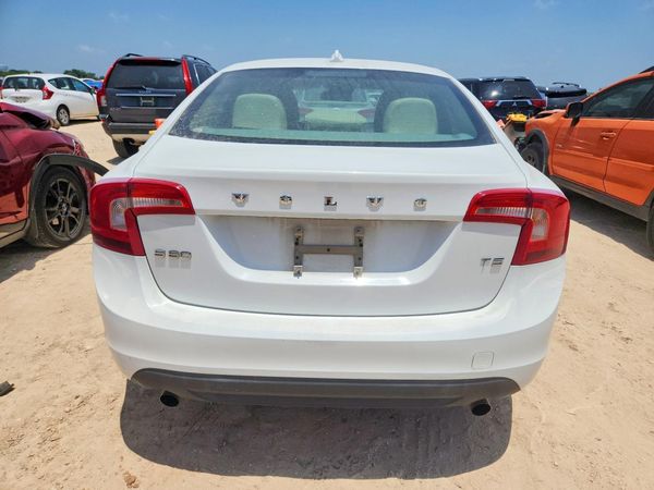 2012 VOLVO S60