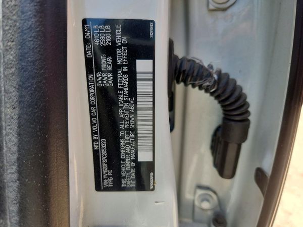 2012 VOLVO S60