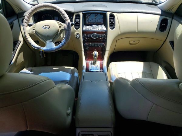 2015 INFINITI QX50