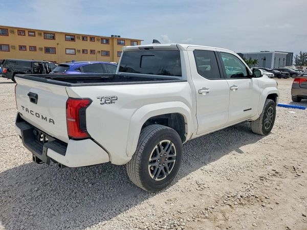 2024 TOYOTA TACOMA