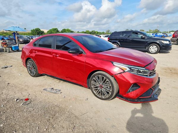 2024 KIA FORTE GT