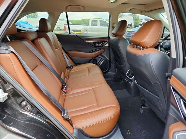 2022 SUBARU OUTBACK Touring
