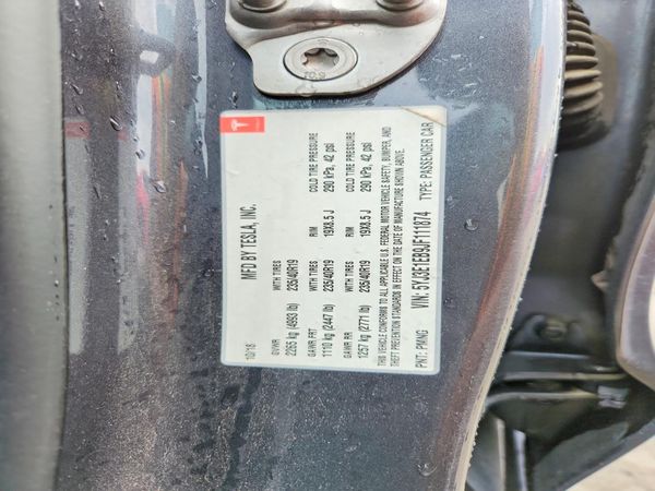 2018 TESLA MODEL 3