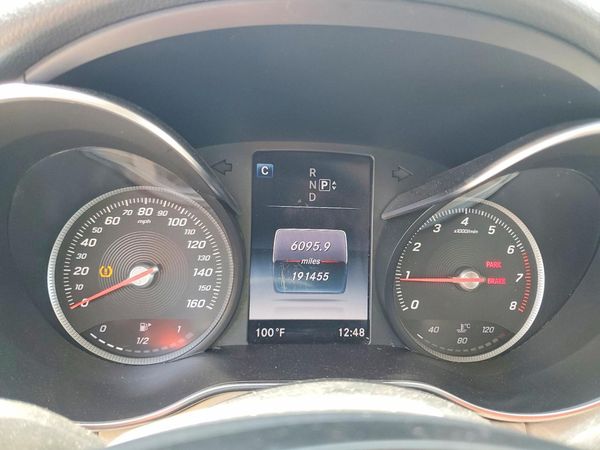 2015 MERCEDES-BENZ C Base