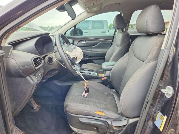 2019 HYUNDAI SANTA FE SE