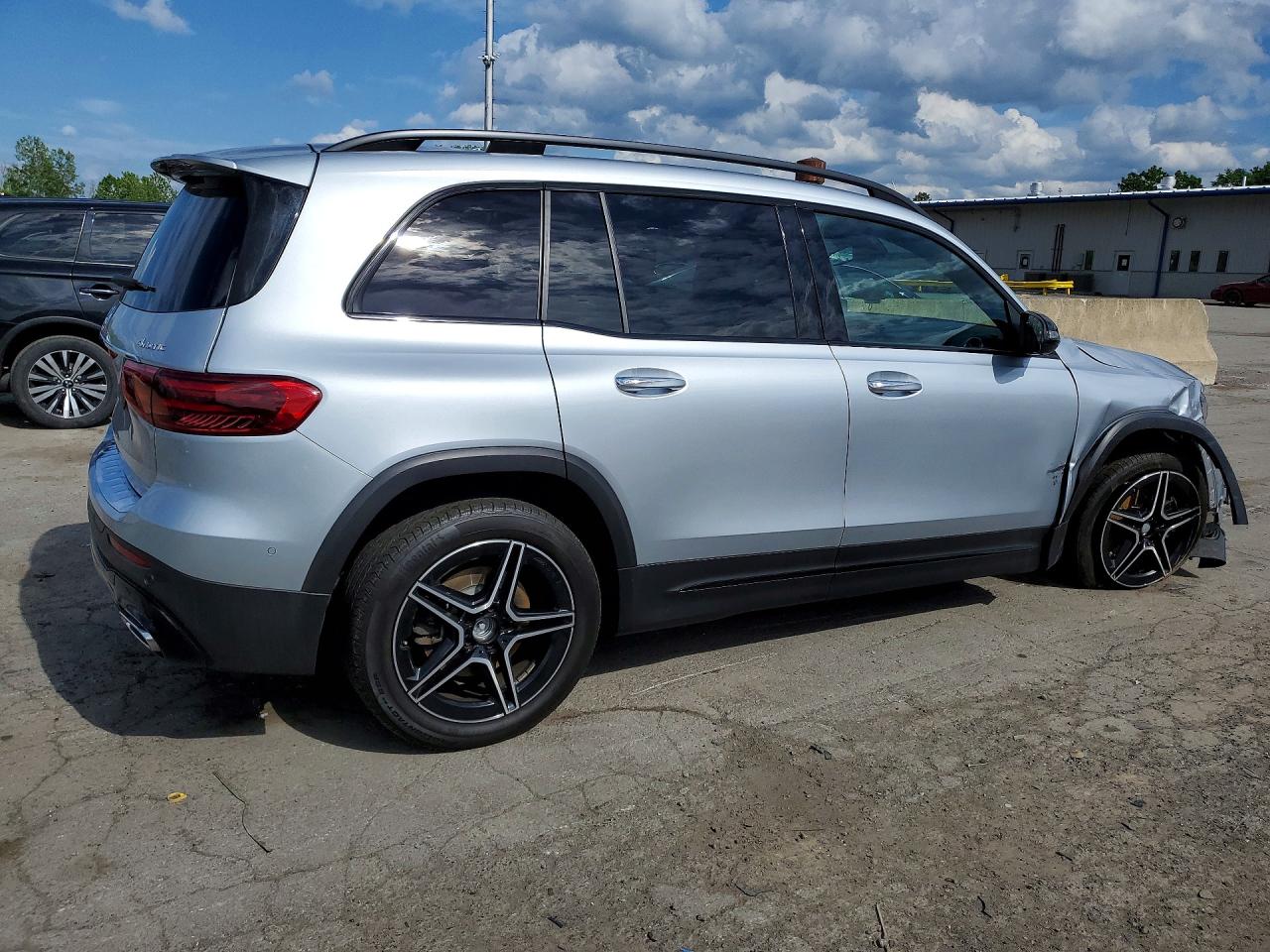 2025 MERCEDES-BENZ GLB GLB250 4MATIC