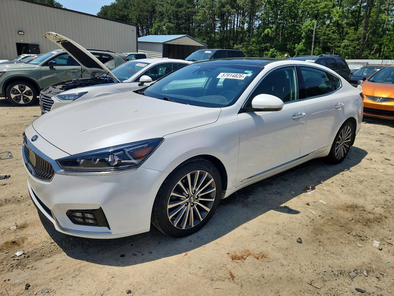 2017 KIA CADENZA
