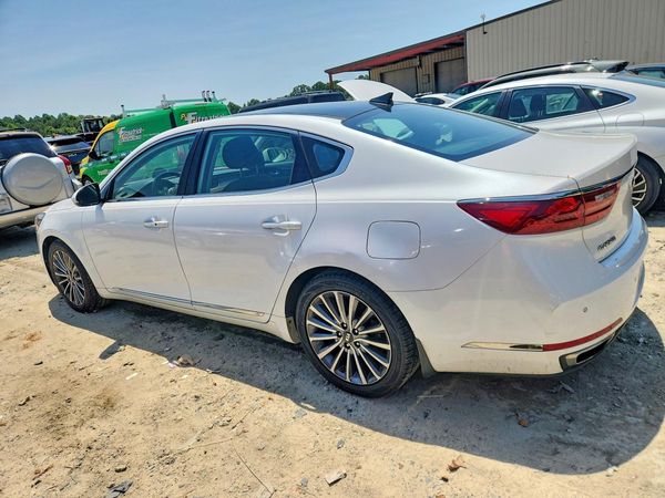 2017 KIA CADENZA