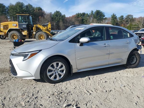2023 TOYOTA COROLLA