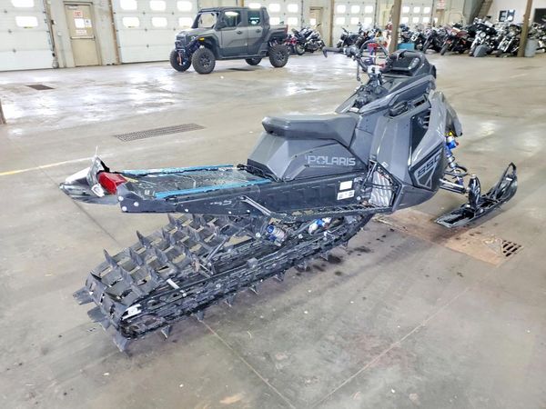 2024 POLARIS 850