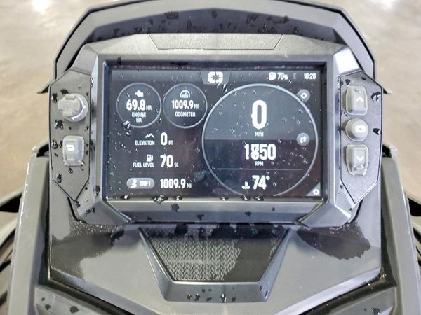 2024 POLARIS 850