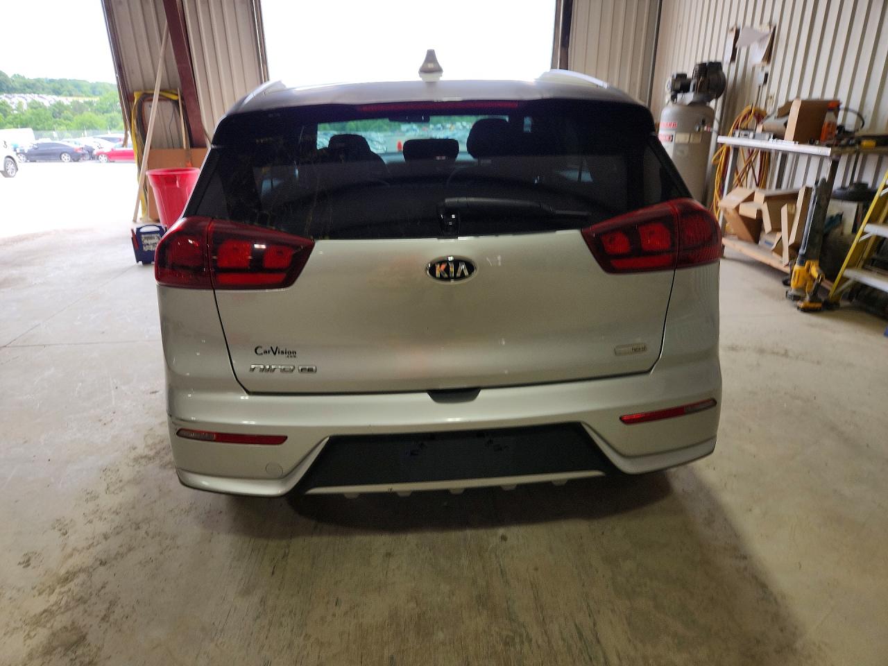 2017 KIA NIRO FE / LX / LX Tech