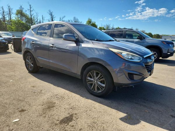 2015 HYUNDAI TUCSON