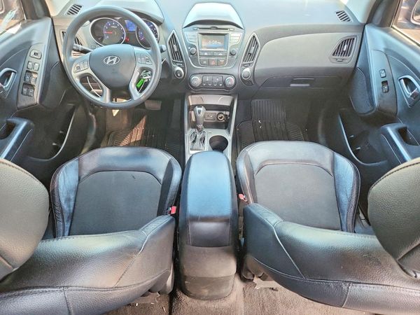 2015 HYUNDAI TUCSON