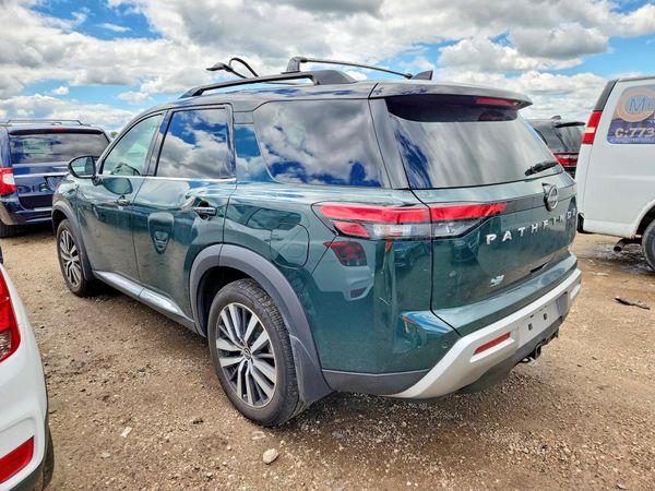 2022 NISSAN PATHFINDER Platinum