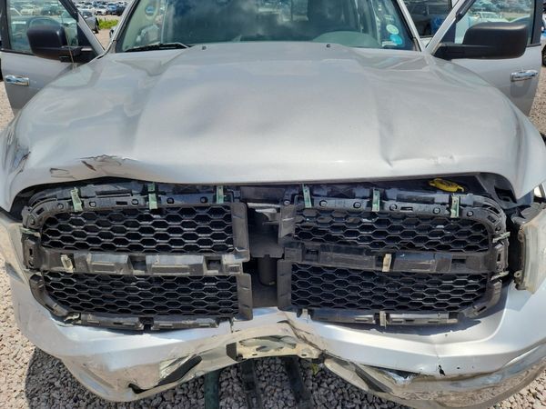 2017 RAM 1500 SLT