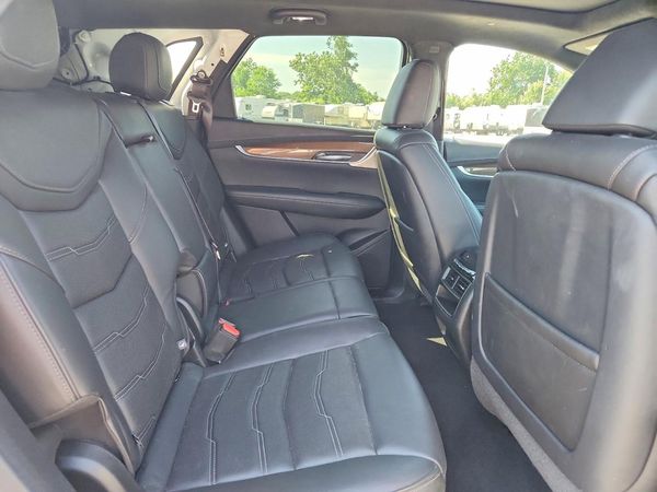 2021 CADILLAC XT5 Platinum Sport / Sport