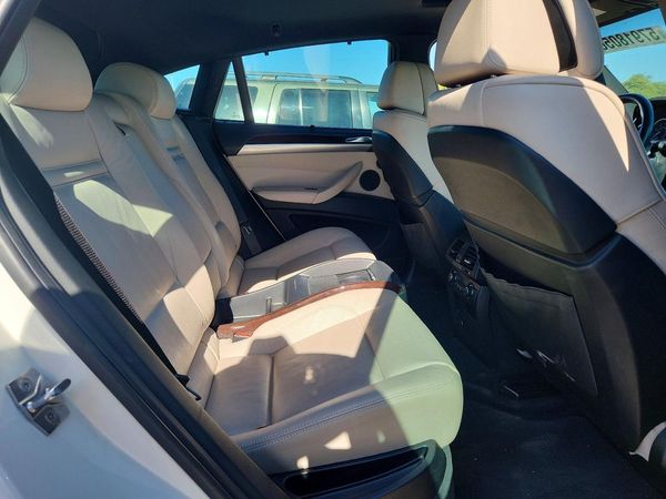 2012 BMW X6 xDrive35i