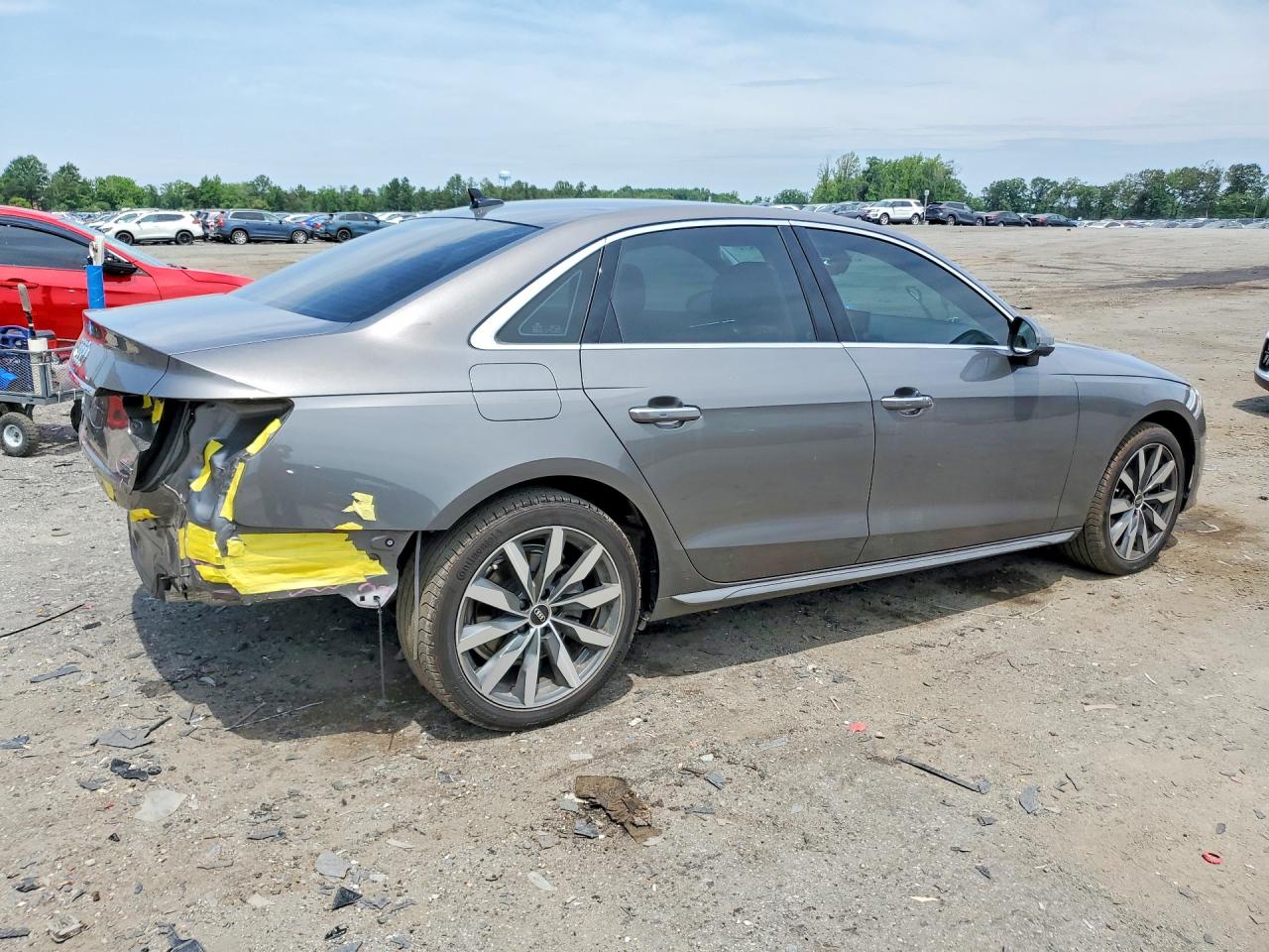 2022 AUDI A4 quattro Premium Plus