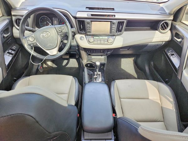 2018 TOYOTA RAV4