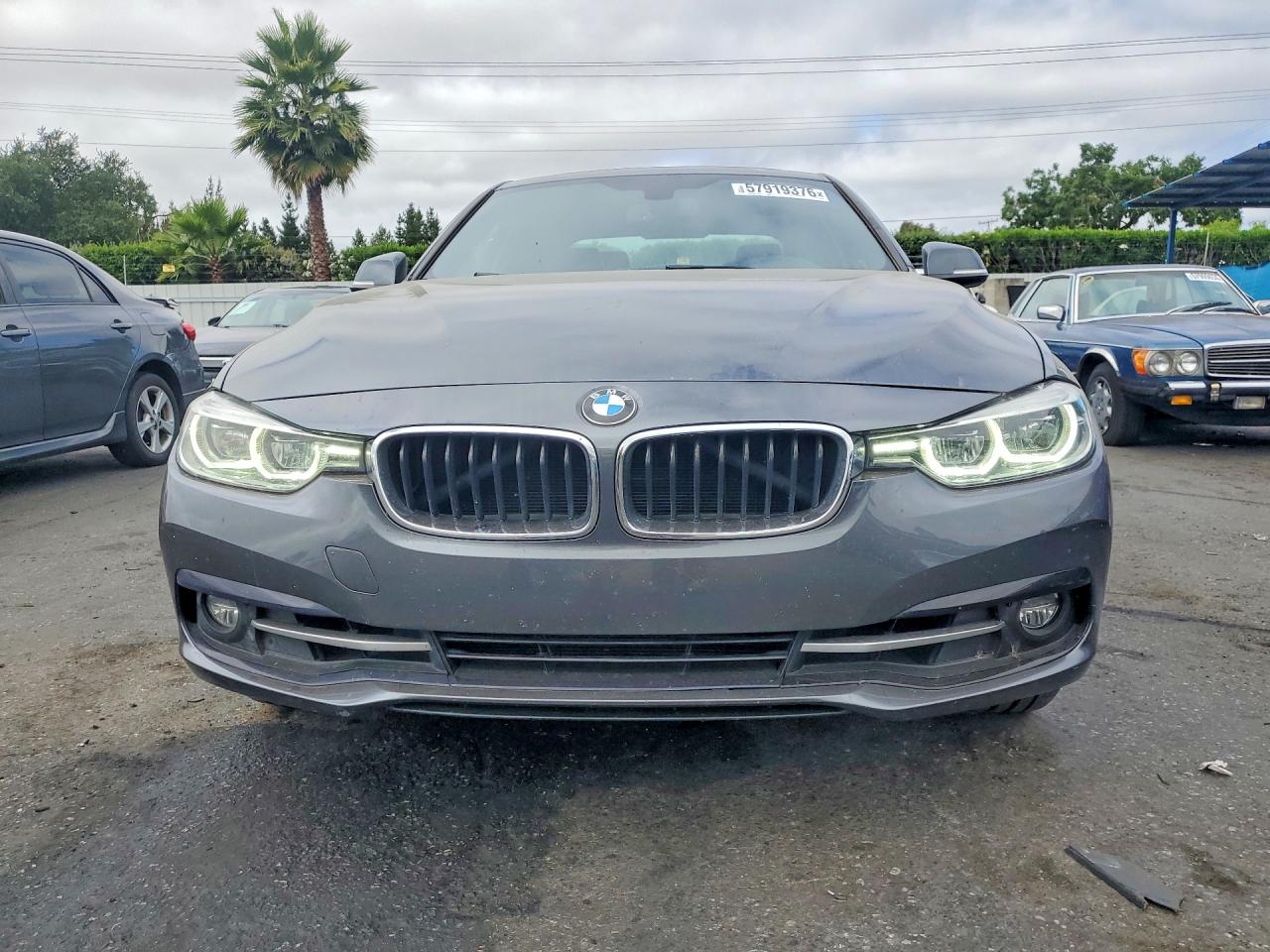 2018 BMW 330
