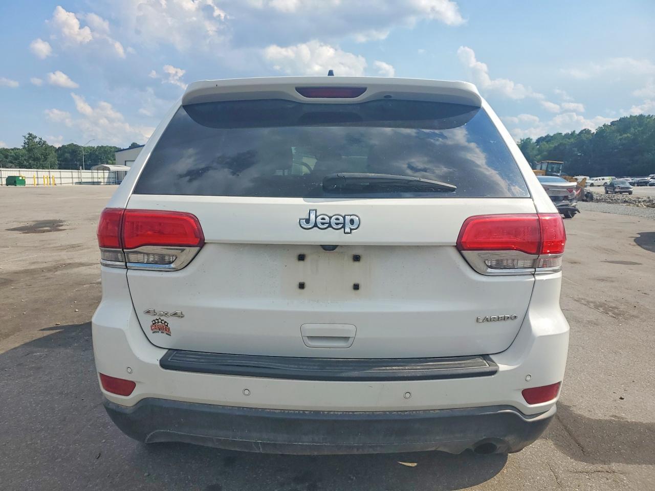 2019 JEEP GRAND CHEROKEE LAREDO 4X4