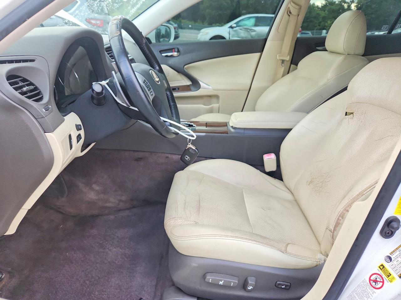 2012 LEXUS IS 250C