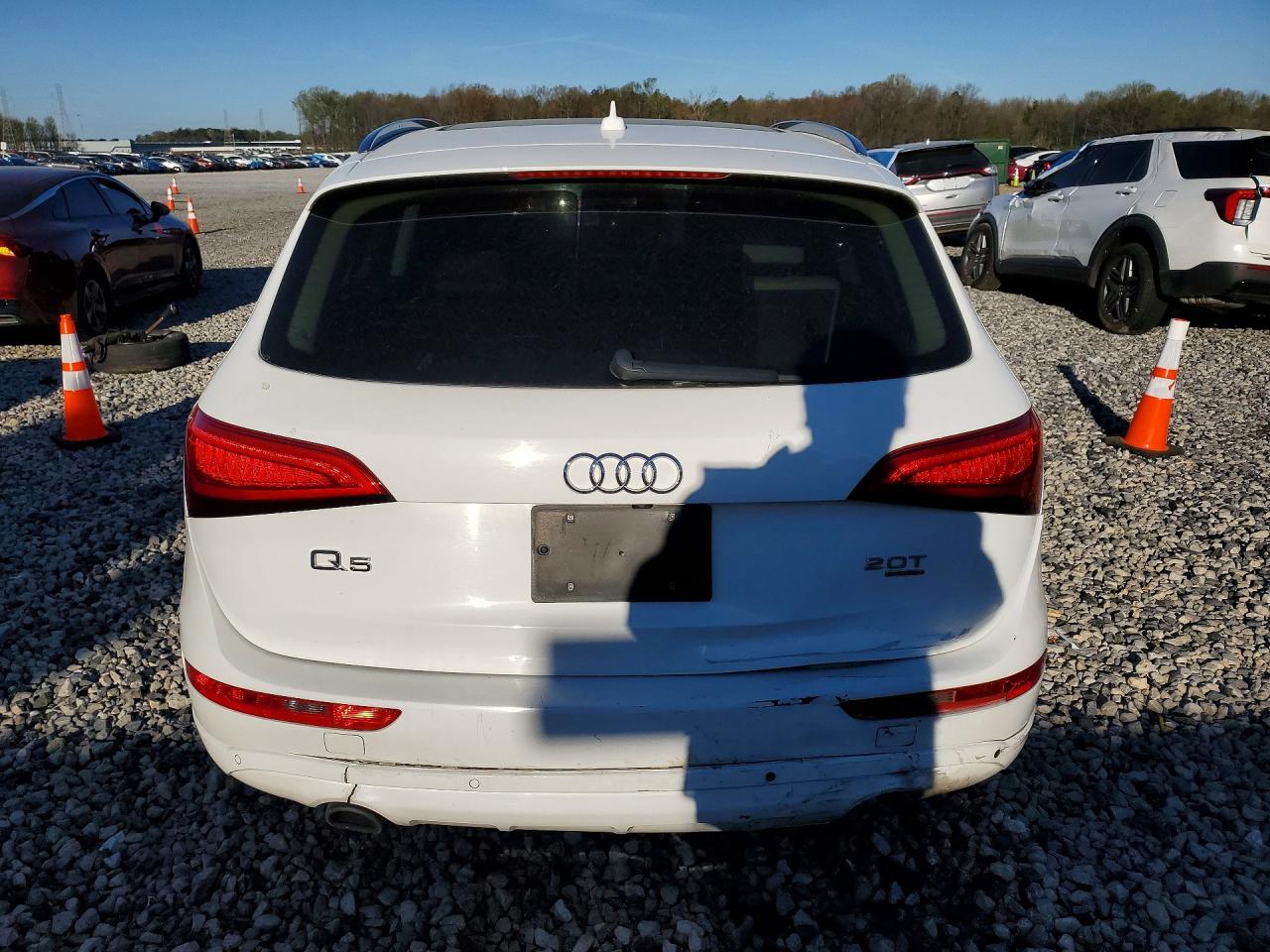 2013 AUDI Q5 Premium Plus