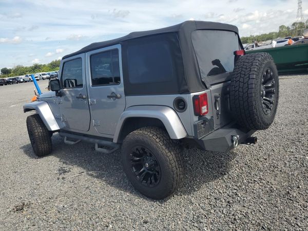 2016 JEEP WRANGLER UNLIMITED SAHARA 4X4