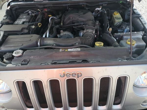 2016 JEEP WRANGLER UNLIMITED SAHARA 4X4