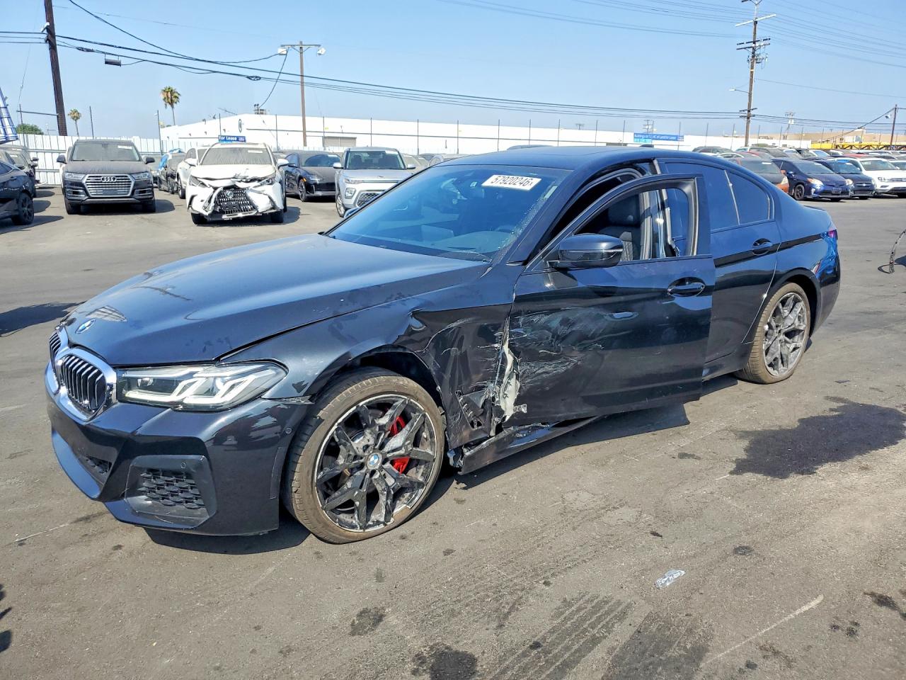 2023 BMW 530