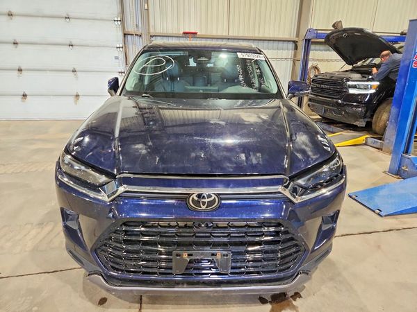 2024 TOYOTA GRAND HIGHLANDER