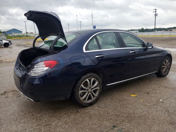 2016 MERCEDES-BENZ C