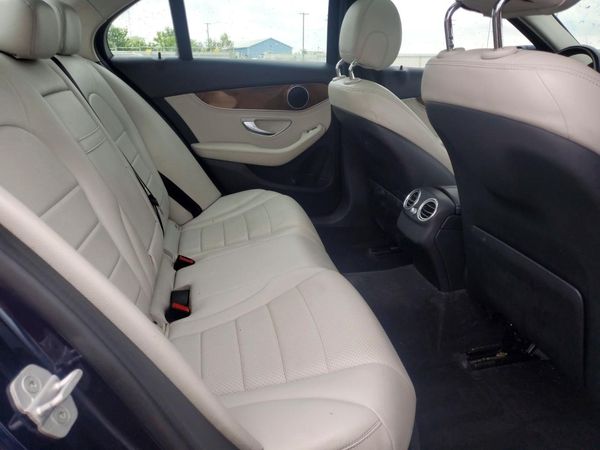 2016 MERCEDES-BENZ C
