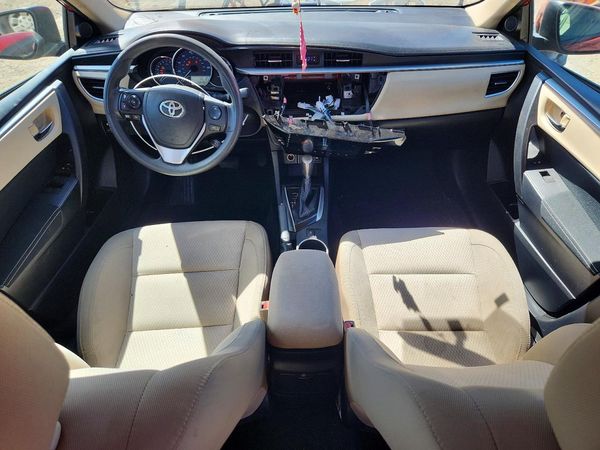 2015 TOYOTA COROLLA