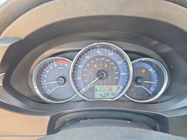 2015 TOYOTA COROLLA