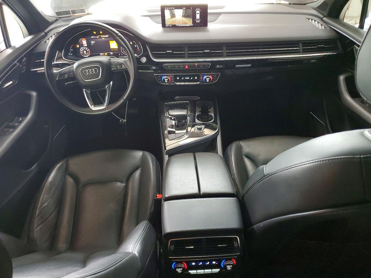 2018 AUDI Q7 quattro Premium Plus