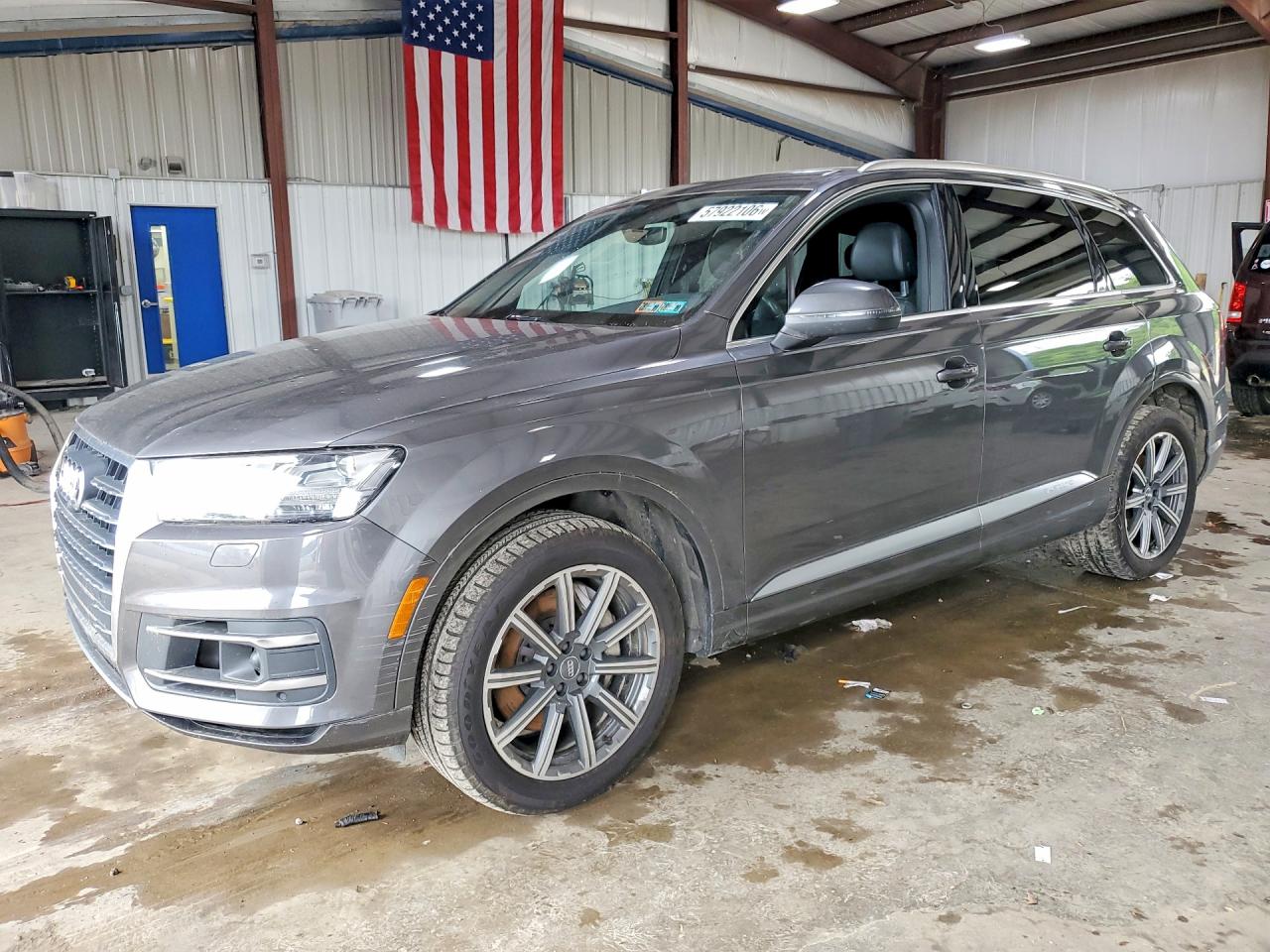 2018 AUDI Q7 quattro Premium Plus