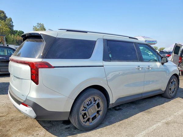 2025 KIA CARNIVAL EX